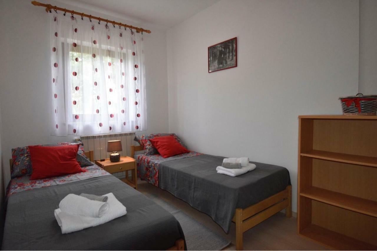 Kuca Legovic Villa Kaštelir Buitenkant foto