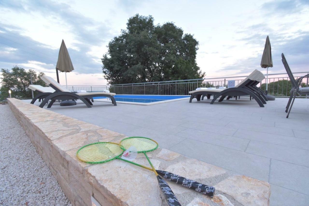 Kuca Legovic Villa Kaštelir Buitenkant foto