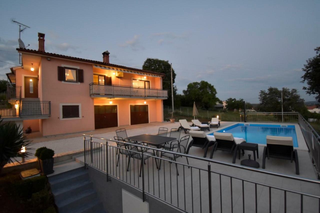 Kuca Legovic Villa Kaštelir Buitenkant foto