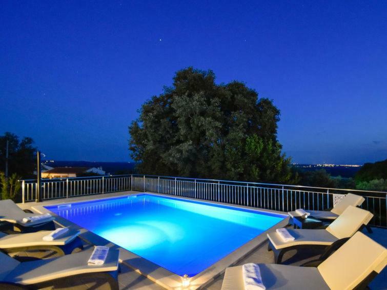 Kuca Legovic Villa Kaštelir Buitenkant foto